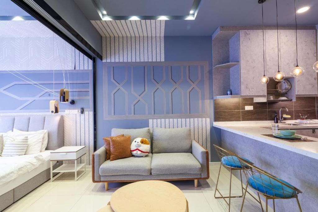 Highpark Suites In Petaling Jaya, Kelana Jaya By Plush Kampong Baharu Sungai Way Esterno foto