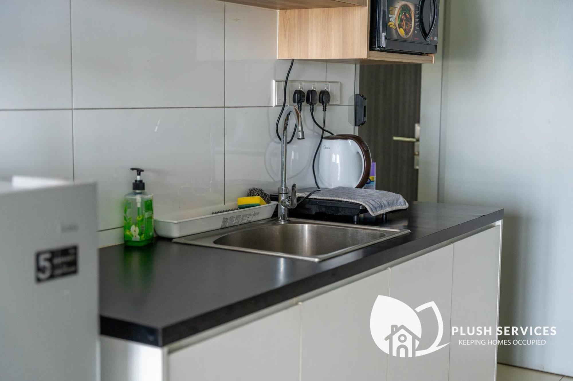 Highpark Suites In Petaling Jaya, Kelana Jaya By Plush Kampong Baharu Sungai Way Esterno foto
