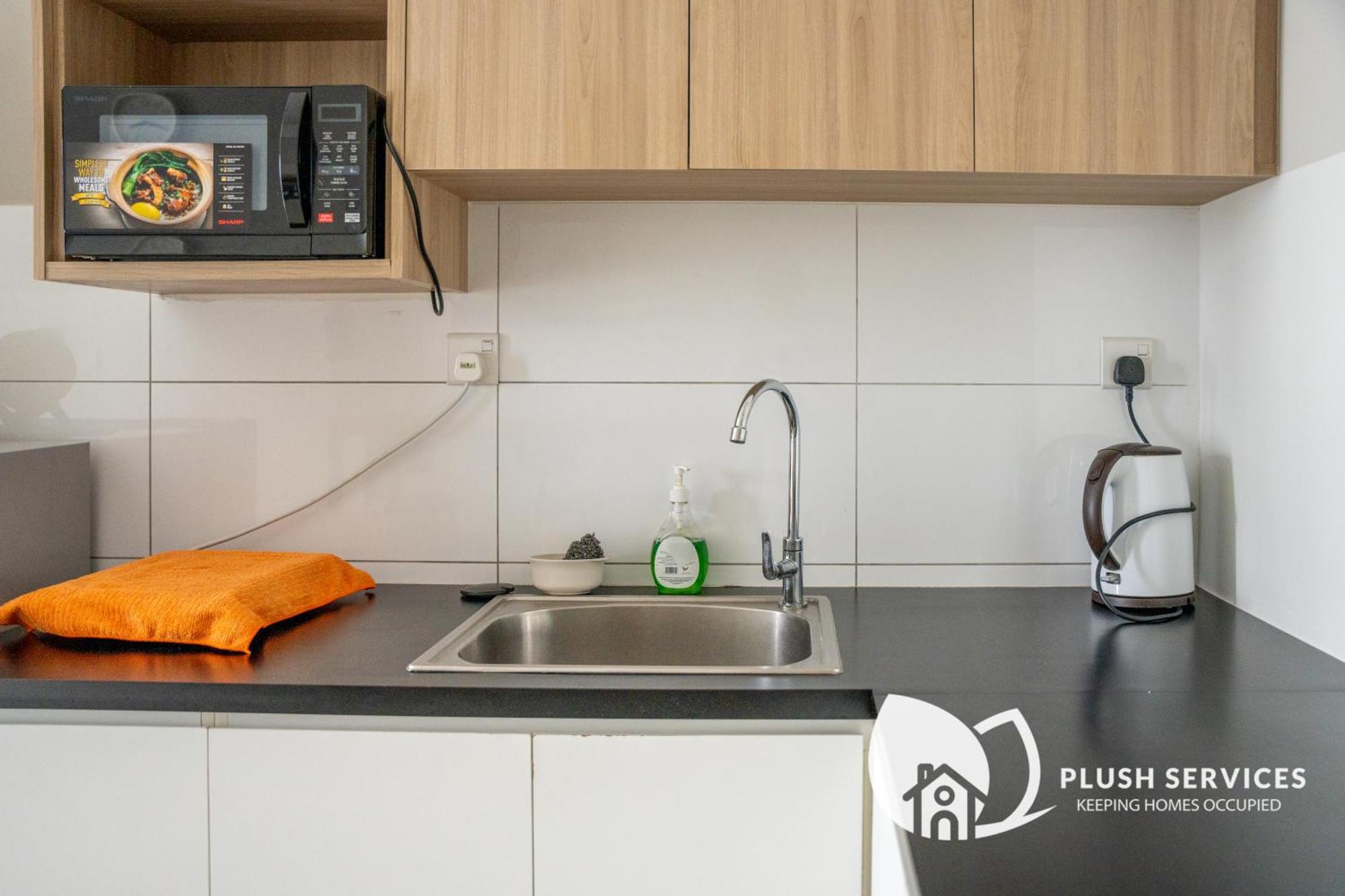 Highpark Suites In Petaling Jaya, Kelana Jaya By Plush Kampong Baharu Sungai Way Esterno foto